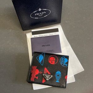 Prada Wallet, Holds 8 cards, And Room For Bills
